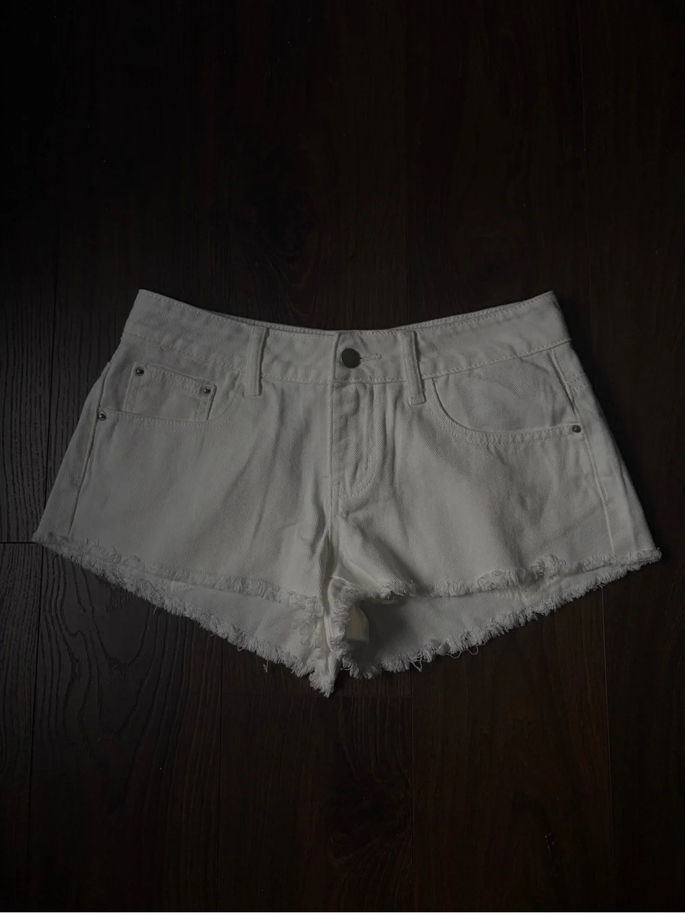 SHEIN White Frayed Hem Denim Short Shorts